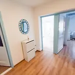 Sea Star Apartment
